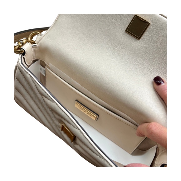 Tory Burch *NWT* Kira Chevron Small Flap Shoulder bag- New Cream - Picture 3 of 6